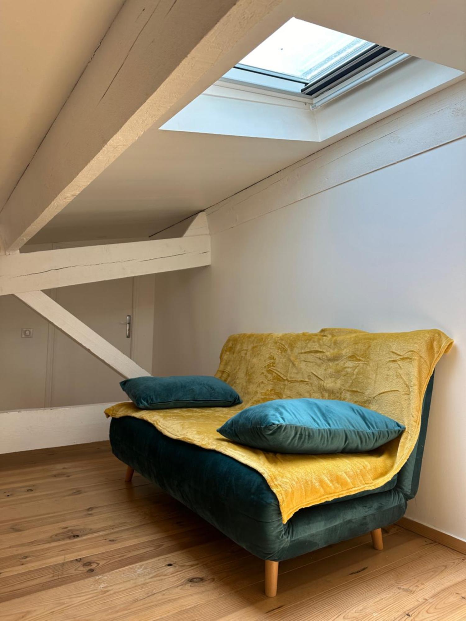 Appartement Avec Vue Sur L Eglise Des Saintes Exteriér fotografie